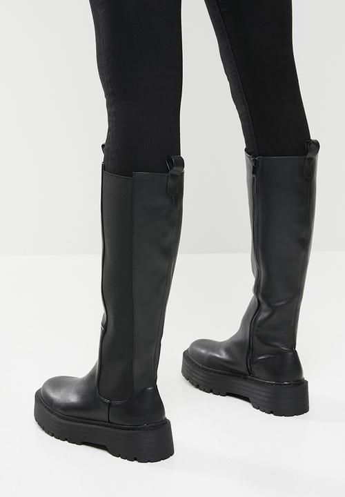 Public Desire - Andi knee high chunky sole boot - black