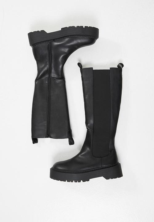 Public Desire - Andi knee high chunky sole boot - black