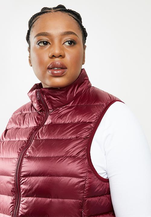 STYLE REPUBLIC PLUS - Quilted gillet - burgundy