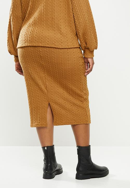 Me&B - Plus caramel cable knit pencil skirt - brown 