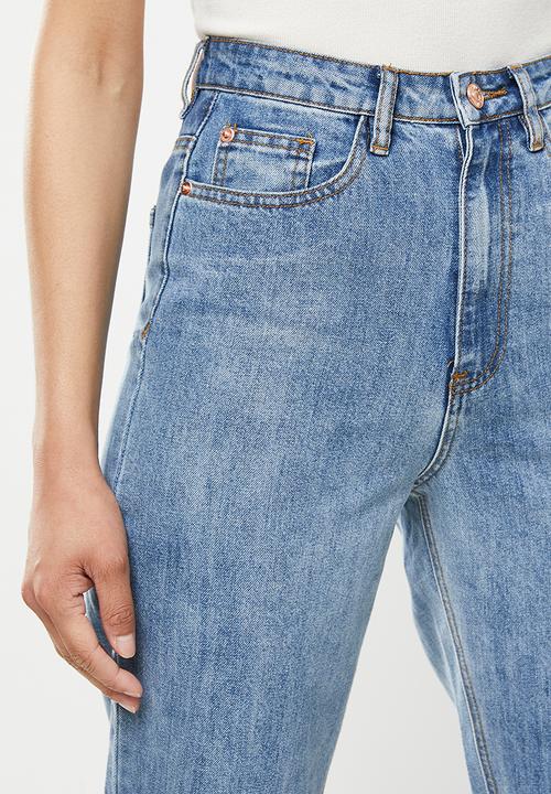 Missguided - Clean vintage wash mom jean - blue