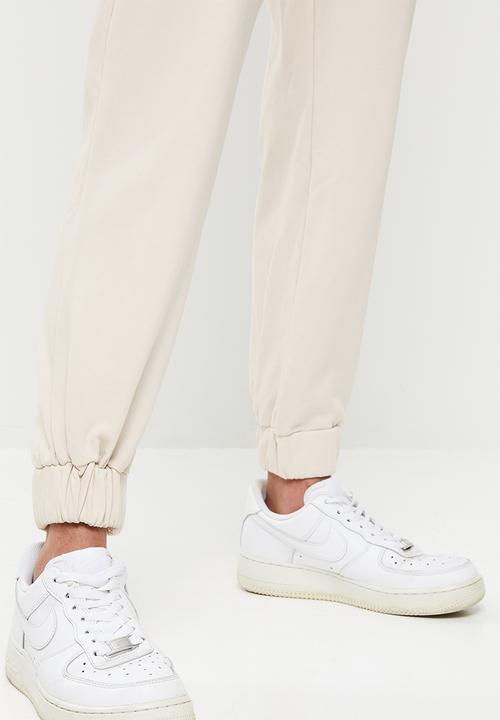 Glamorous - Petite sweatpants - stone