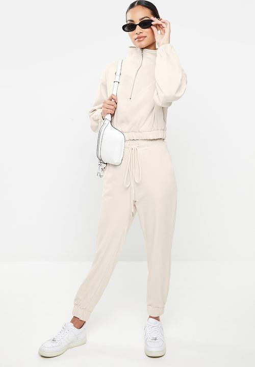 Glamorous - Petite sweatpants - stone