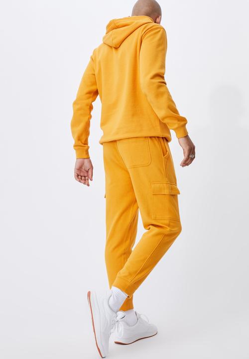 Cotton On - Trippy slim trackie cargo - yellow