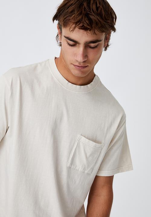 Cotton On - Washed pocket T-shirt - off white