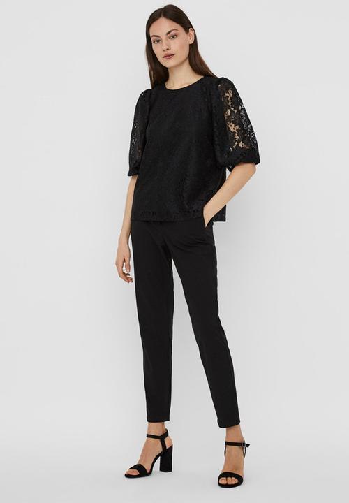 Vero Moda - Bonna 3/4 lace top - black