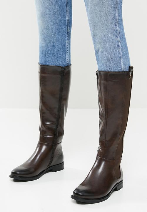 Madison® - Yentl riding boot - chocolate