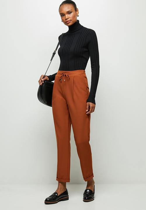 edit - Basic ribbed poloneck - black