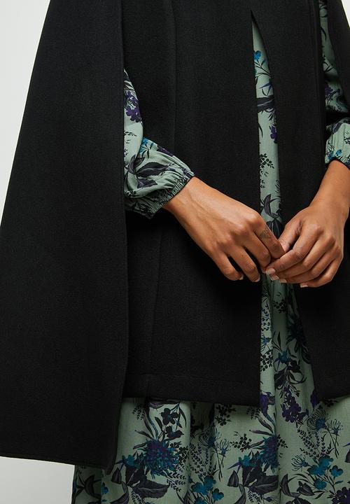 edit - Collared cape - black