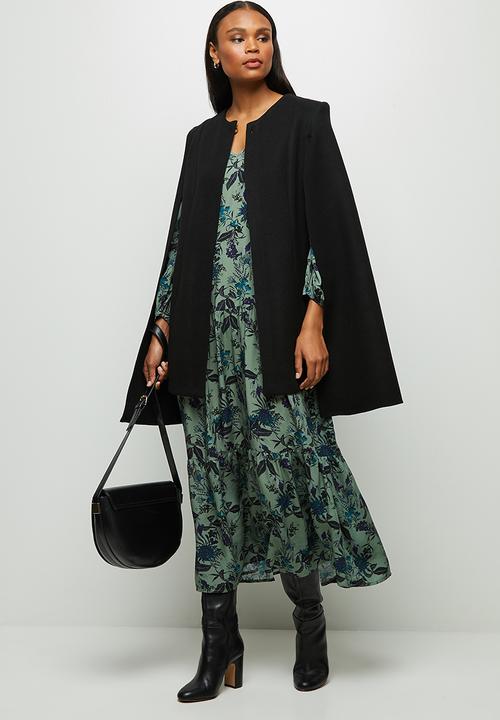edit - Collared cape - black