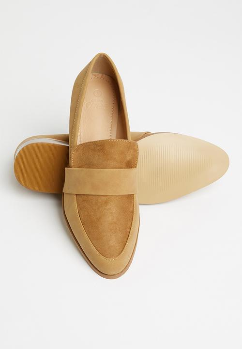 POLO - Cara pointed loafer - camel