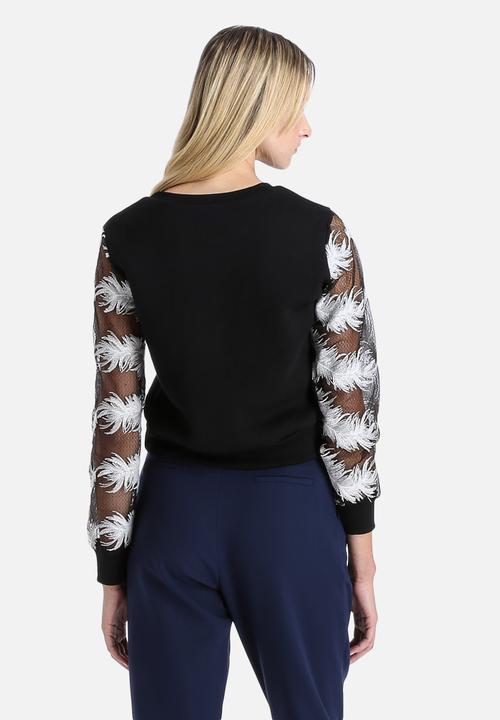 Lavish Alice - Feather Embroidered Sweater