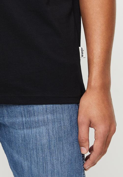 Wrangler - Mountain scope tee - black