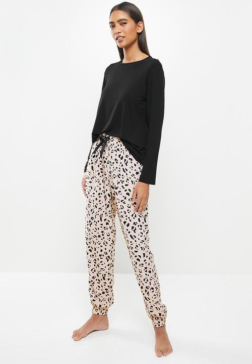 Superbalist - Long sleeve fitted top & pants set - black & blush