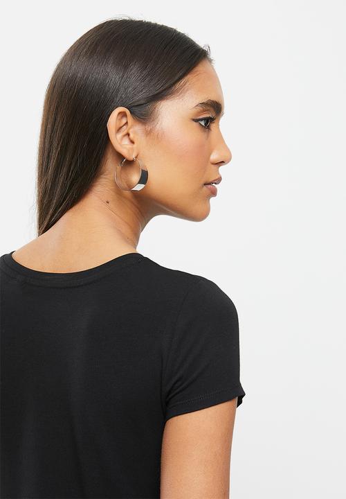 GUESS - Short sleeve core triangle tee - black