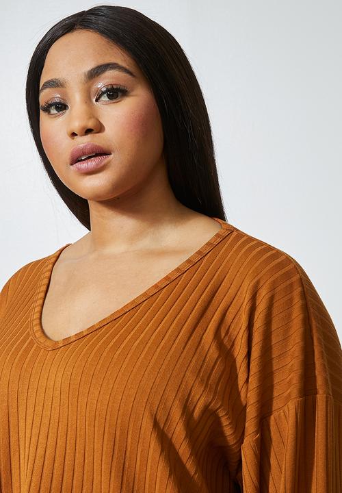 Superbalist - Cropped v-neck balloon sleeve tee - brick