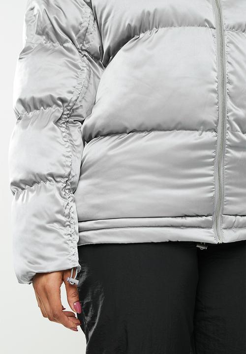 Missguided - Plus ruched sleeve fur hood - silver