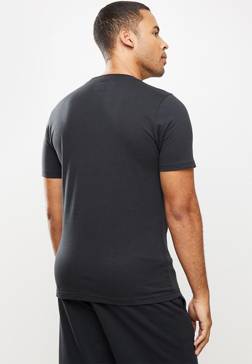 New Balance  - Nb classics core logo tee - black