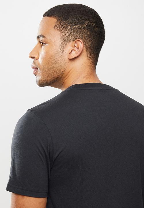 New Balance  - Nb classics core logo tee - black