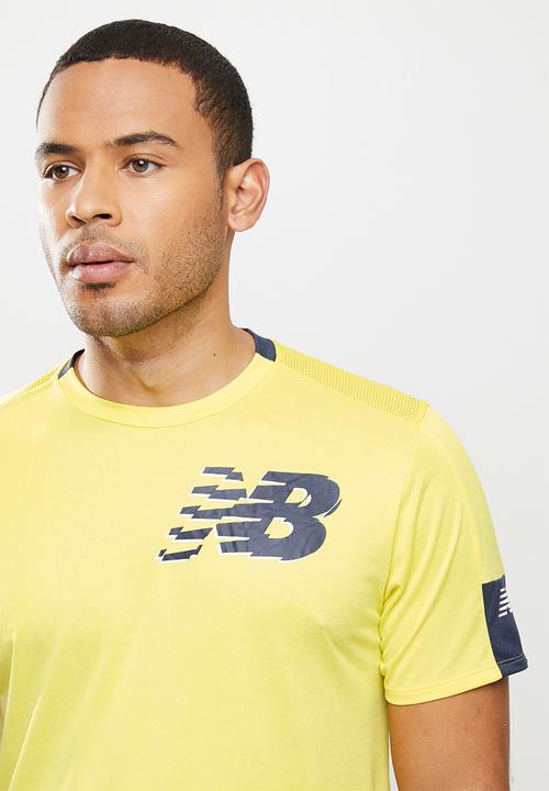 New Balance  - Fast flight short sleeve print - yellow
