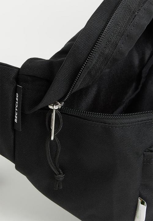 JanSport - Recycled waistpack - black
