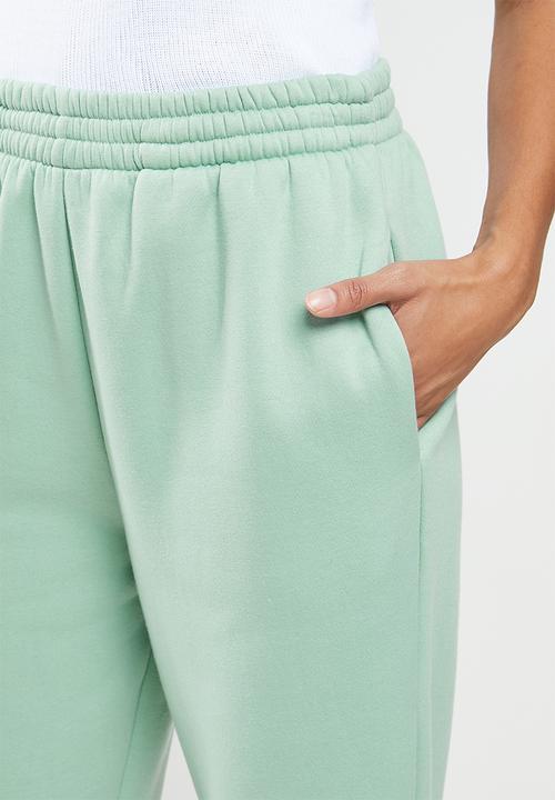 Blake - Slouchy jogger - sage