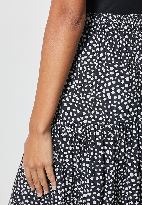 Superbalist - Tiered midi skirt - black & white