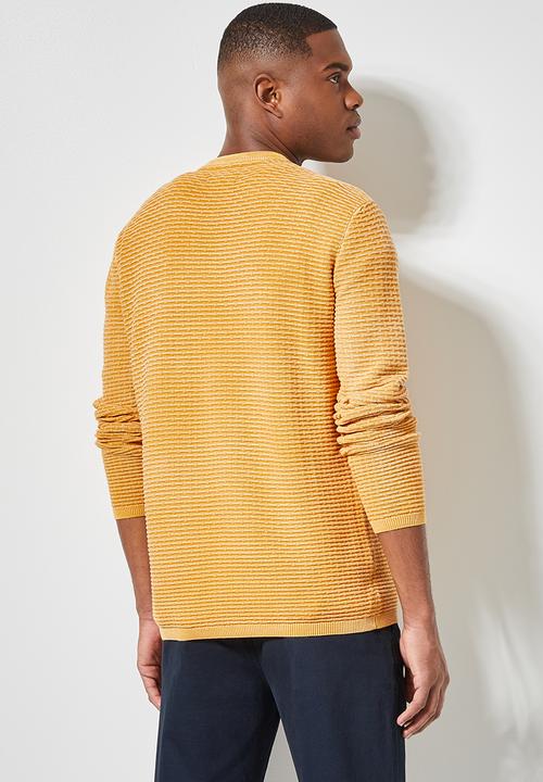 Superbalist - Enzyme wash crew neck - yellow