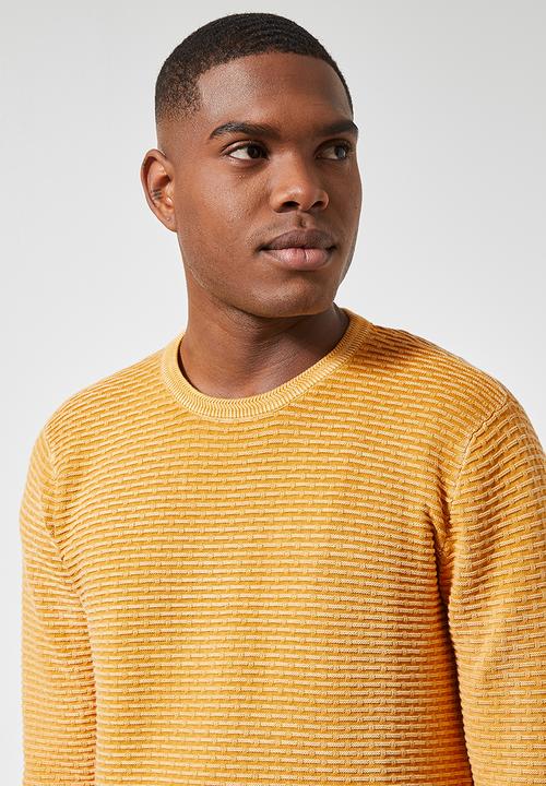 Superbalist - Enzyme wash crew neck - yellow