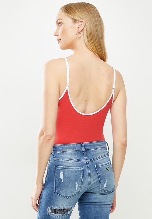 GUESS - Sleeveless Guess dynasty logo bodysuit - red