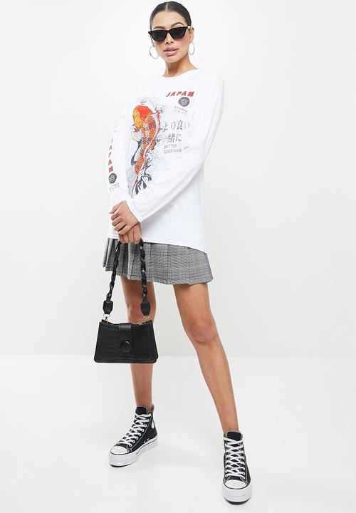 Missguided - Koi fish garphic long sleeve tee - white