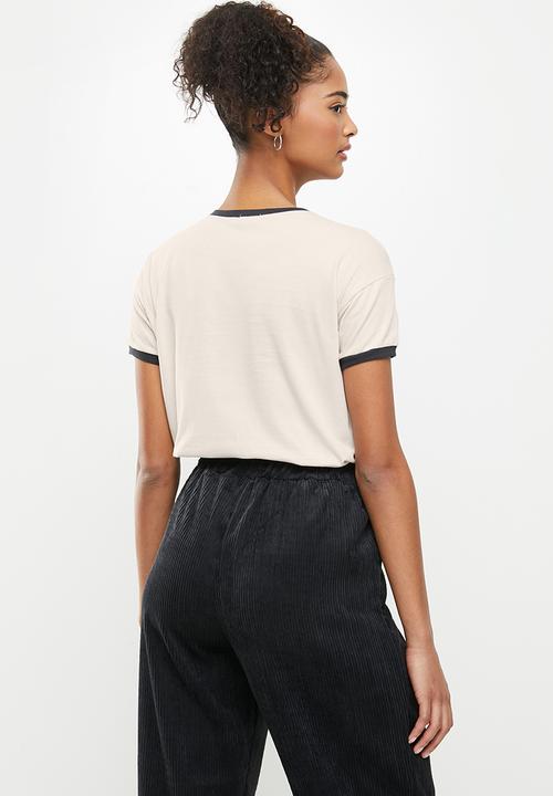 Volcom - Truly ringer tee - cream & black 