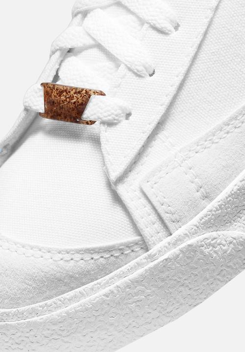Nike - Blazer mid '77 se - white/obsidian-white-obsidian