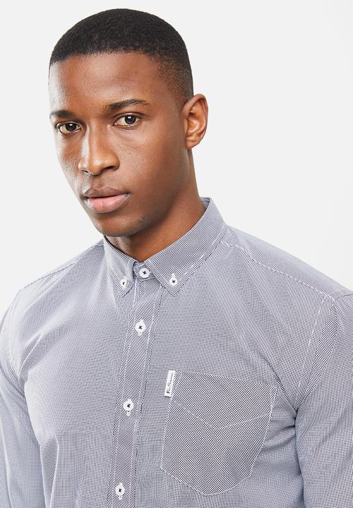 Ben Sherman - Small ging shirt - black
