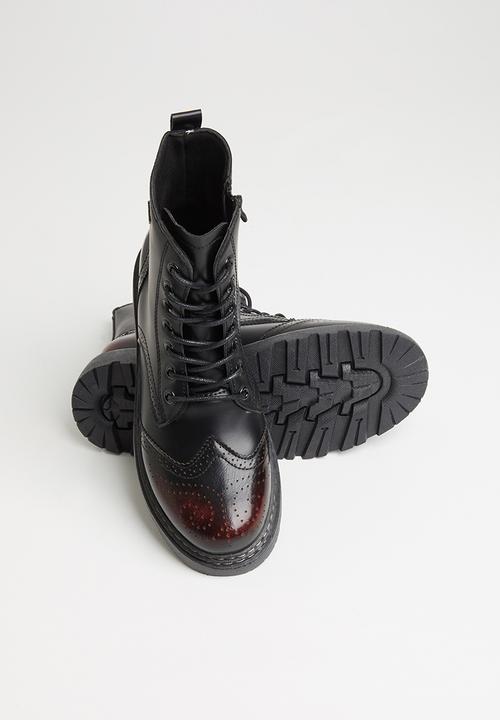 Plum - Volt lace up chunky boot - burgundy & black 