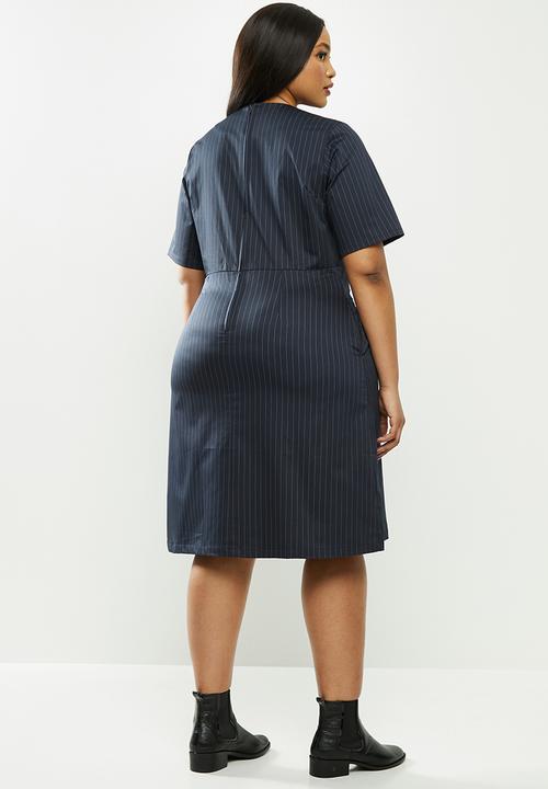 AMANDA LAIRD CHERRY - Plus mhlali dress -  navy & white 
