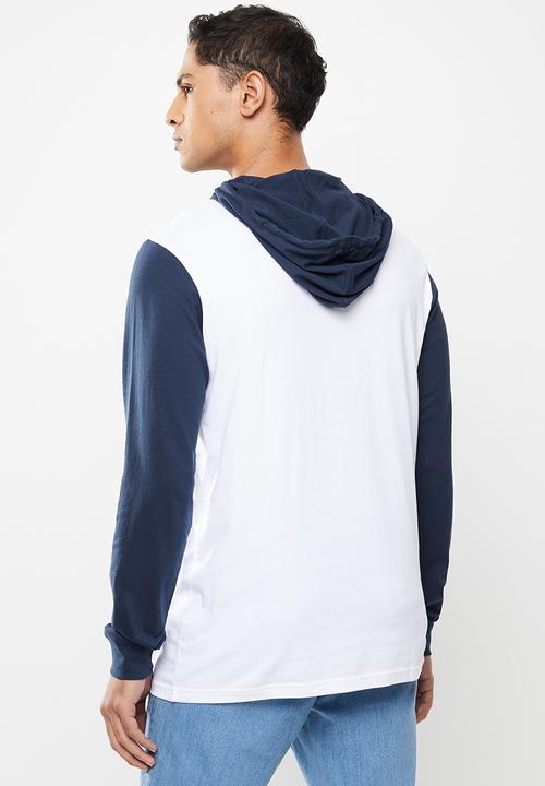 RVCA - Big RVCA pick up hood - navy  & white