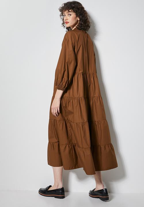 Superbalist - Poplin mandarin collar tiered dress - brown