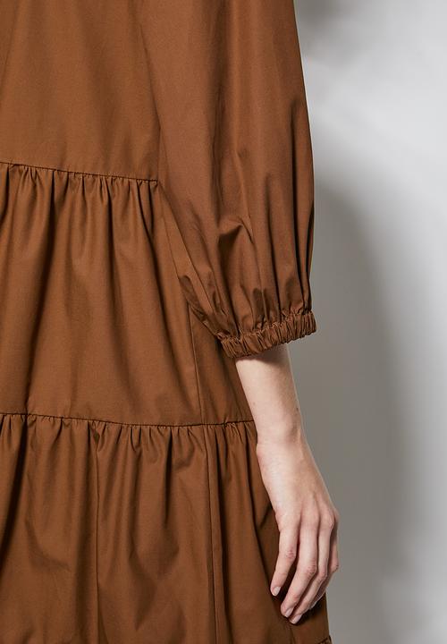 Superbalist - Poplin mandarin collar tiered dress - brown