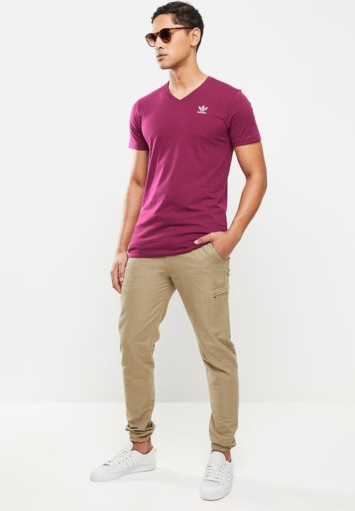 adidas Originals - Essential tee v - pink