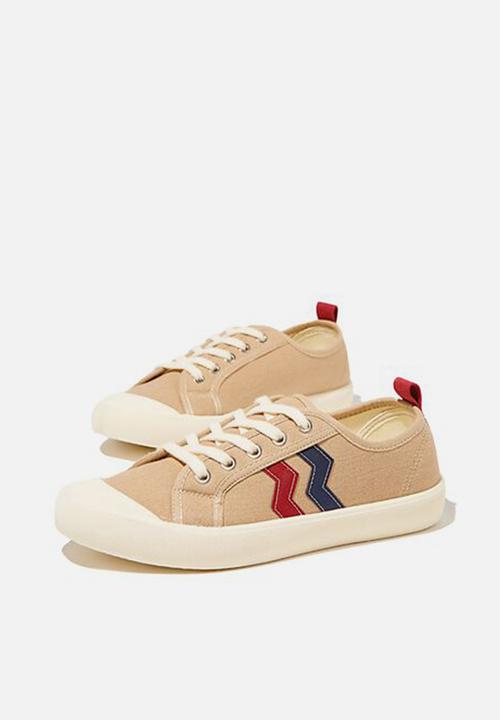 Cotton On - Demi lace up plimsoll - taupe