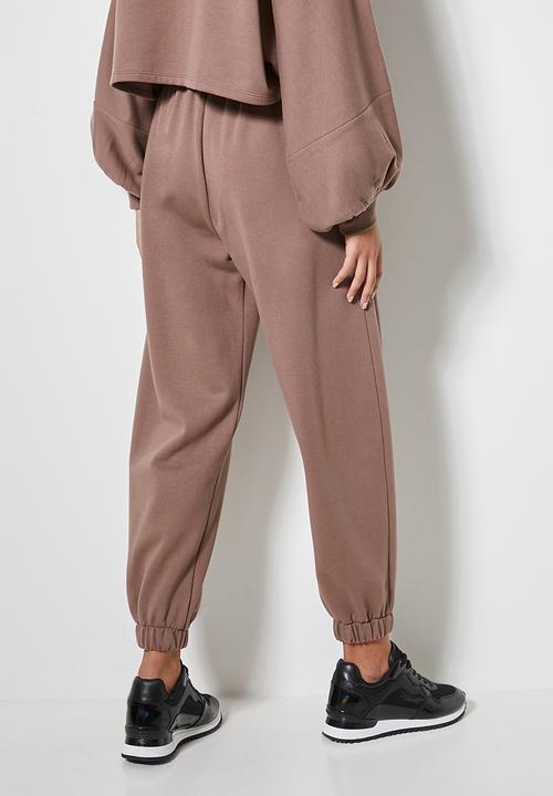 VELVET - Slouch fleece tapered leg track pant - brown