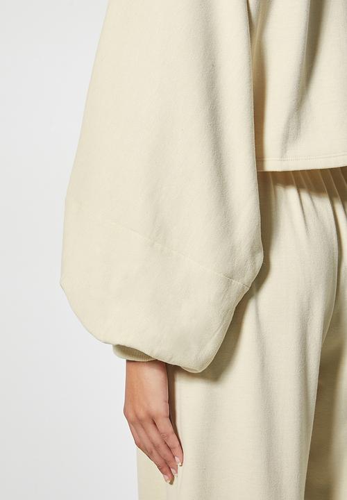 VELVET - Cropped fleece sweatshirt dollman sleeve - cream