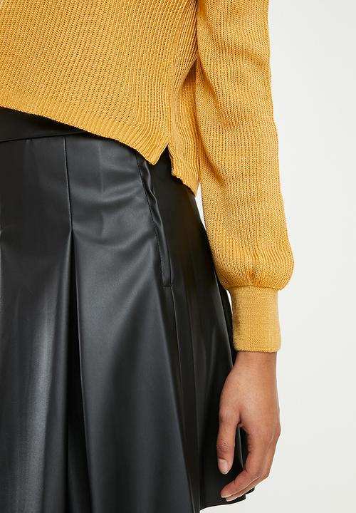Blake - boxy pullover - yellow