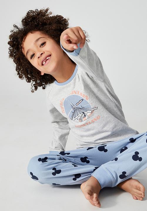 Cotton On - Oscar long sleeve pyjama set licensed - lcn dis disneyland space mountain/summer grey
