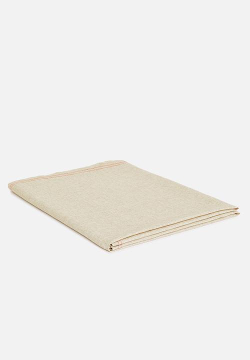 Sixth Floor - Patch tablecloth - white/red