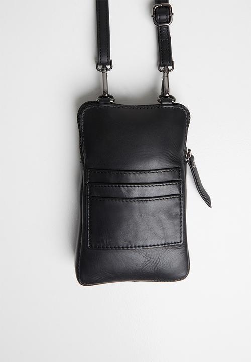 BUSBY - Jackie on the go crossbody - black