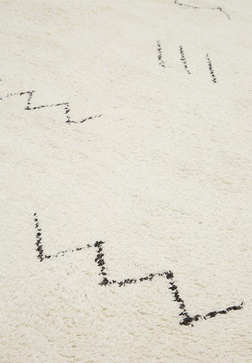 Sixth Floor - Oiy-oiy tufted rug - black & cream