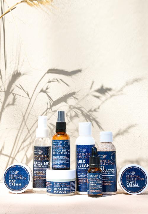 Naturals Beauty - Essential Collection Large Gift Pack - Dry Skin