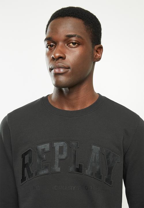 Replay - Replay embossed logo crew fleece - black